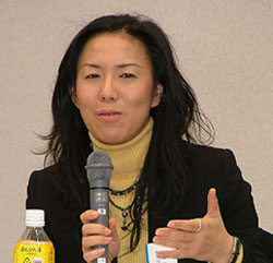 J쎁