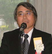 �{��M�Y�