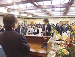 �ӎ��i�Y�Y�����a�@�Ō�t�@��Ï؎q����j