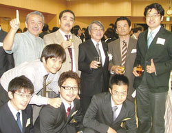 �{�����͂މ�����тɌ��C��̕��X