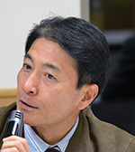 R镛
